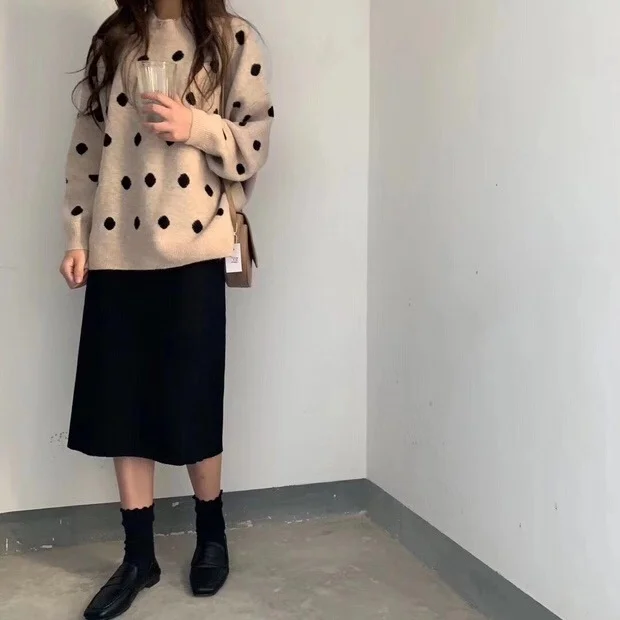

2019 New Autumn And Winter fashion Women elegant Dot Loose Sweater Pullover + High waist Black Back split skirt 2 piece s