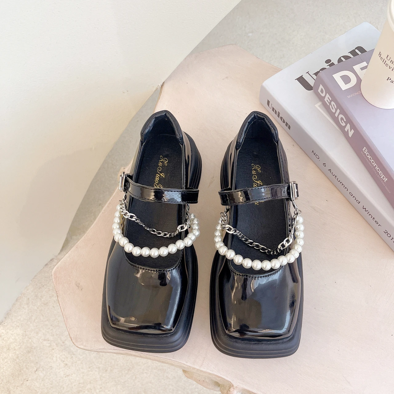 Туфли в стиле "Лолита"с бусинами, осенняя женская модная обувь с жемчугом на высоком каблуке, туфли мэри джейн в японском стиле ретро, женска... от AliExpress WW