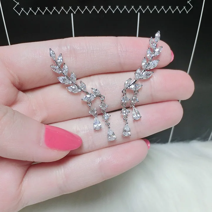 Женские серьги гвоздики с цирконием 2 цвета ювелирное украшение в виде листьев и