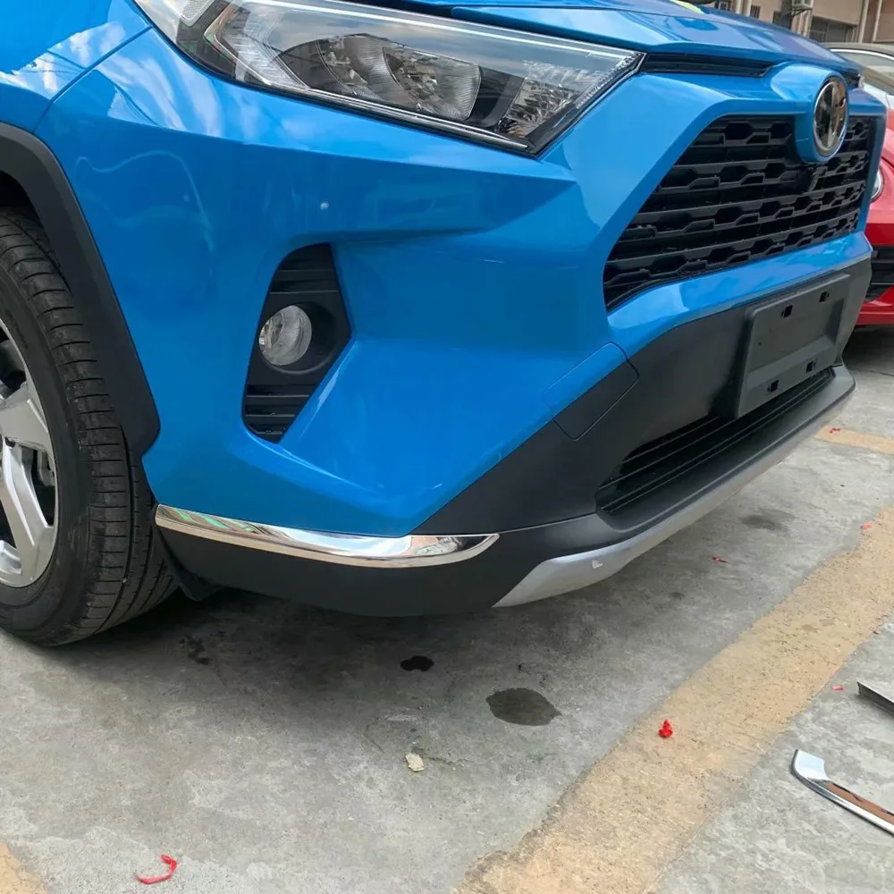 

Накладки на углы переднего бампера для Toyota RAV4 RAV 4 2019 2020 2021 ABS