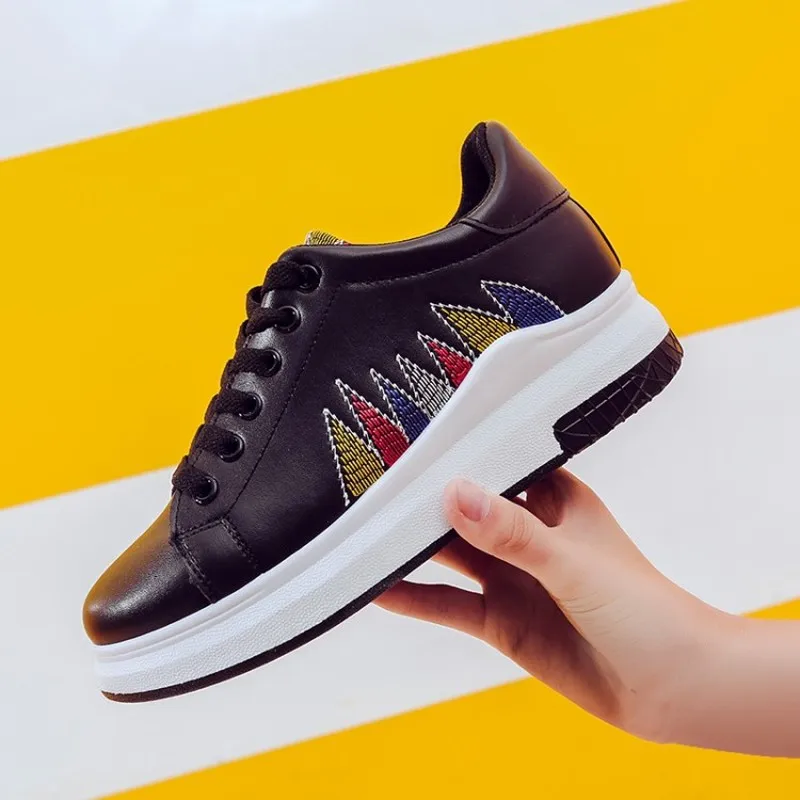 Женские кроссовки без шнуровки Вулканизированная подошва дышащие удобная