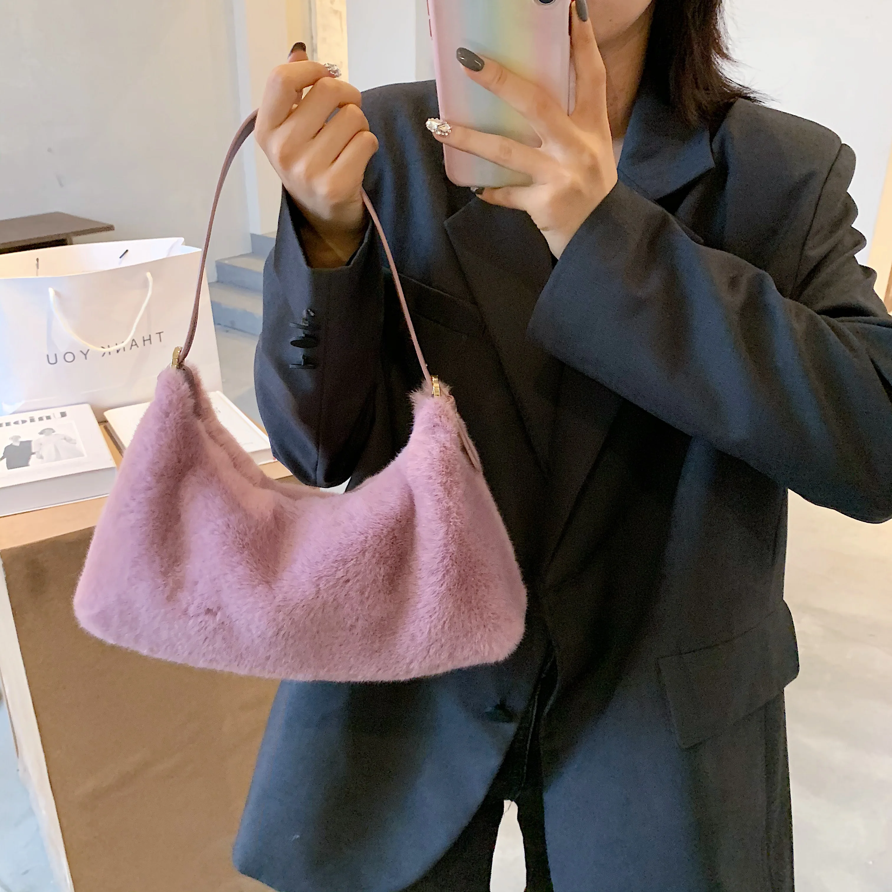 Новая модная женская Сумочка Багет зимняя теплая сумка из искусственного меха