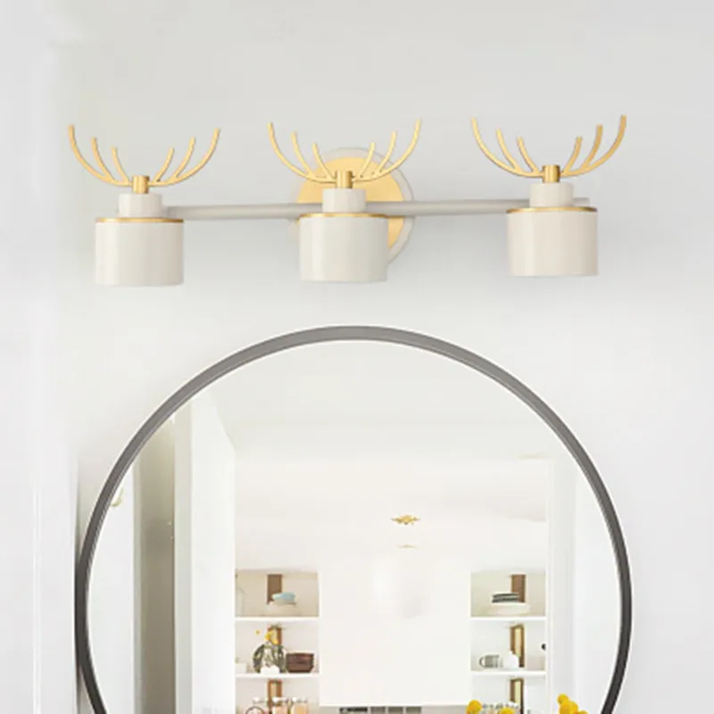 

New minimalist mirror headlights LED toilet creative antlers 3 head wall lights personalized anti-fog bathroom fixtures