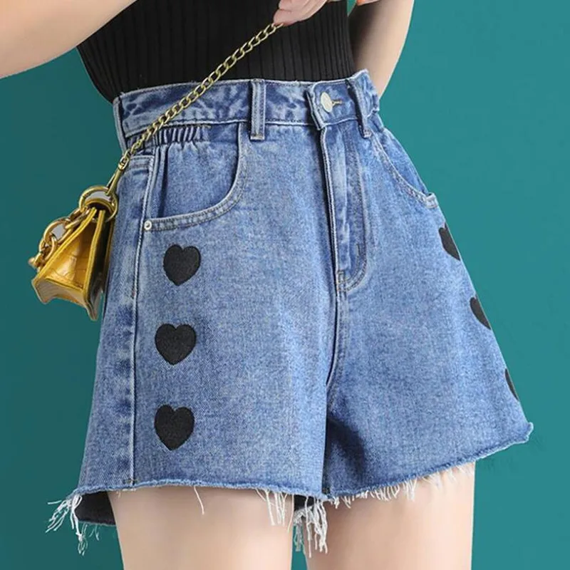

2021 Summer Women Denim Shorts High Waist Wide Legs Jean Shorts Female Loose Love Heart Embroidered Denim Shorts Mujer w2555