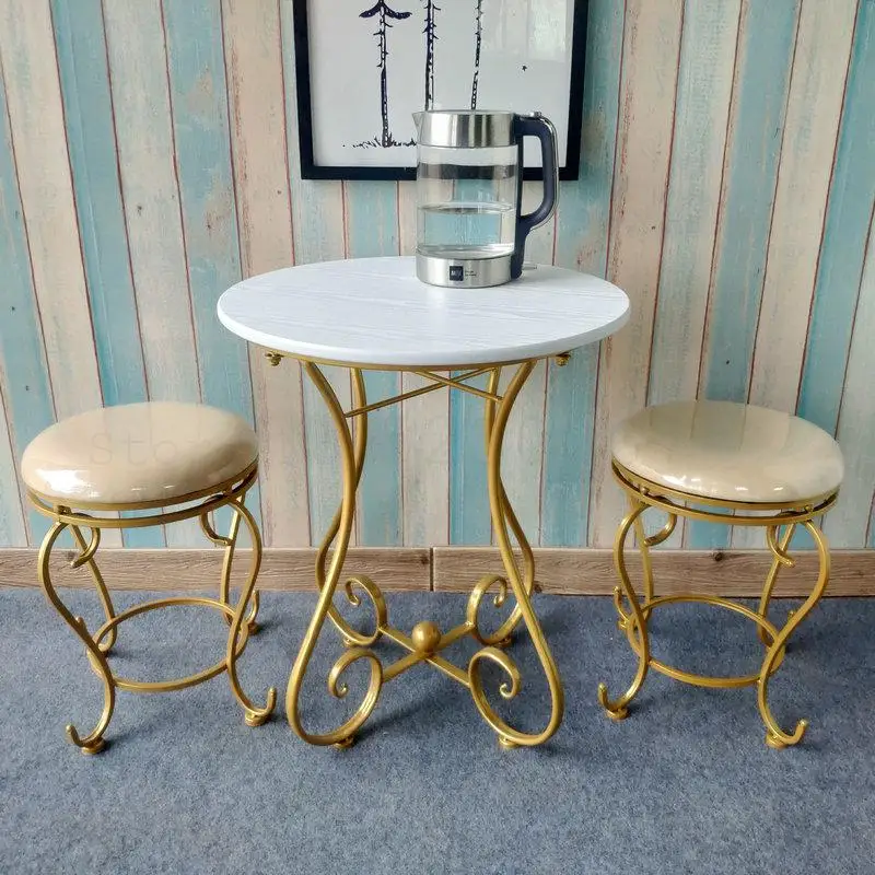 Маленький круглый стол Tieyi диван с краями несколько современных простых