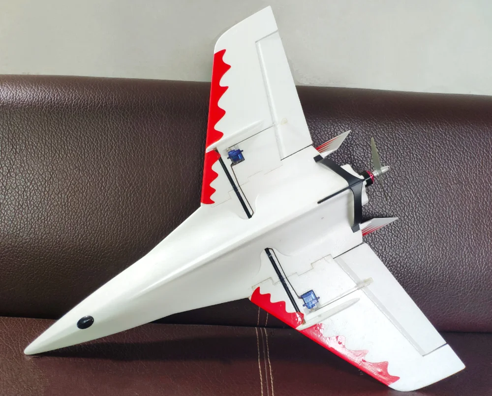 EPO самолёт Stinger T750 T780 750 мм Wingspan летающие крылья толкатель гоночный самолет