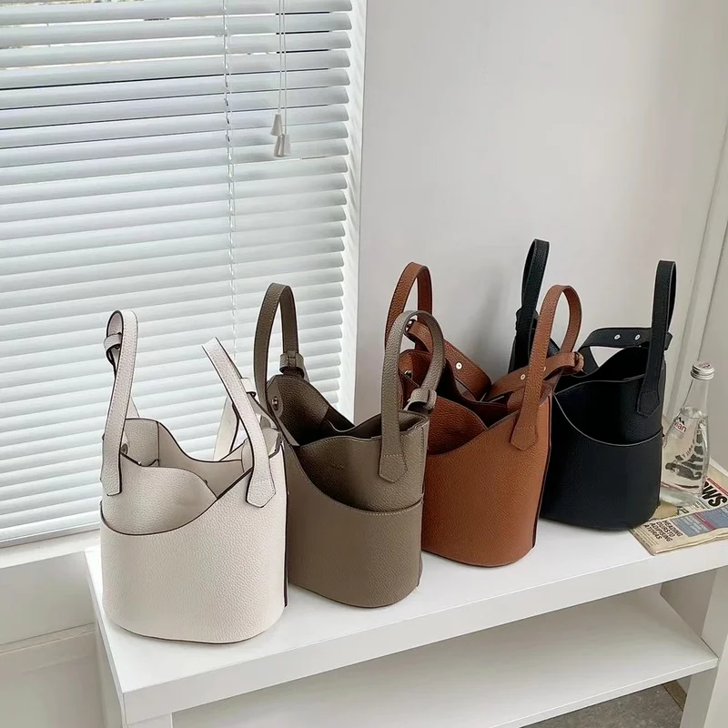 

Xiaozhong design small MK bucket bag 2021 new dual purpose portable basket bag Single Shoulder Messenger Bag women's leather bag