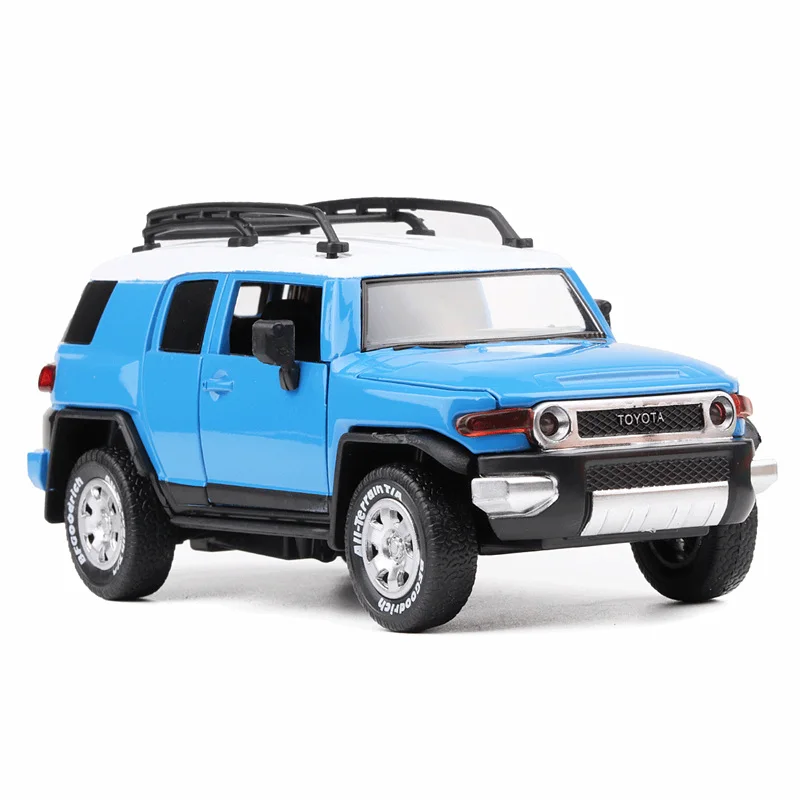 Высокая имитация 1:32 Toyota FJ CRUISER модель SUV, Изысканный детский звук и свет игрушка с инерционным механизмом внедорожная модель - Цвет: Синий