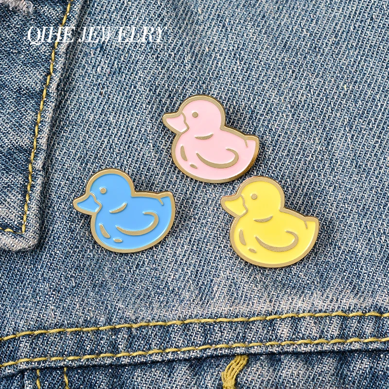 

QIHE JEWELRY Cartoon Duck Enamel Lapel Pins Animals Set Brooches Badges Fashion Cute Pins Gifts for Friends Pins Wholesale