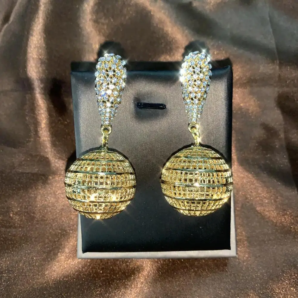 Модные серьги для женщин 2020 золотые металлические висячие подвески винтажные