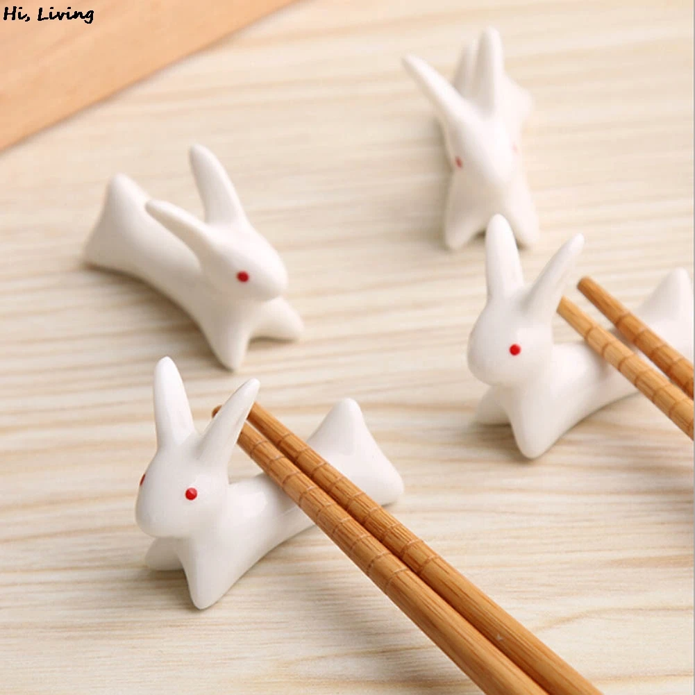 

1PC Chopsticks Holder Ceramic Stand Kitchen Chopstick Rest Stand Japanese snowflake Decorative Eco-Friendly Spoon Fork Tableware