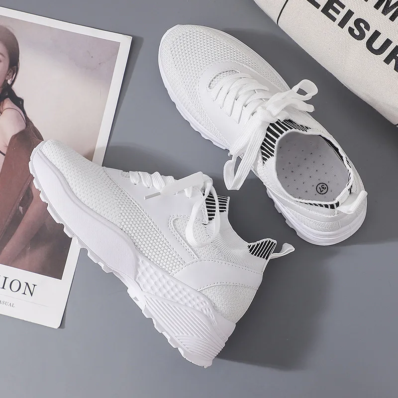 Новинка 2019 года женские кроссовки на платформе из сетчатого материала дышащая