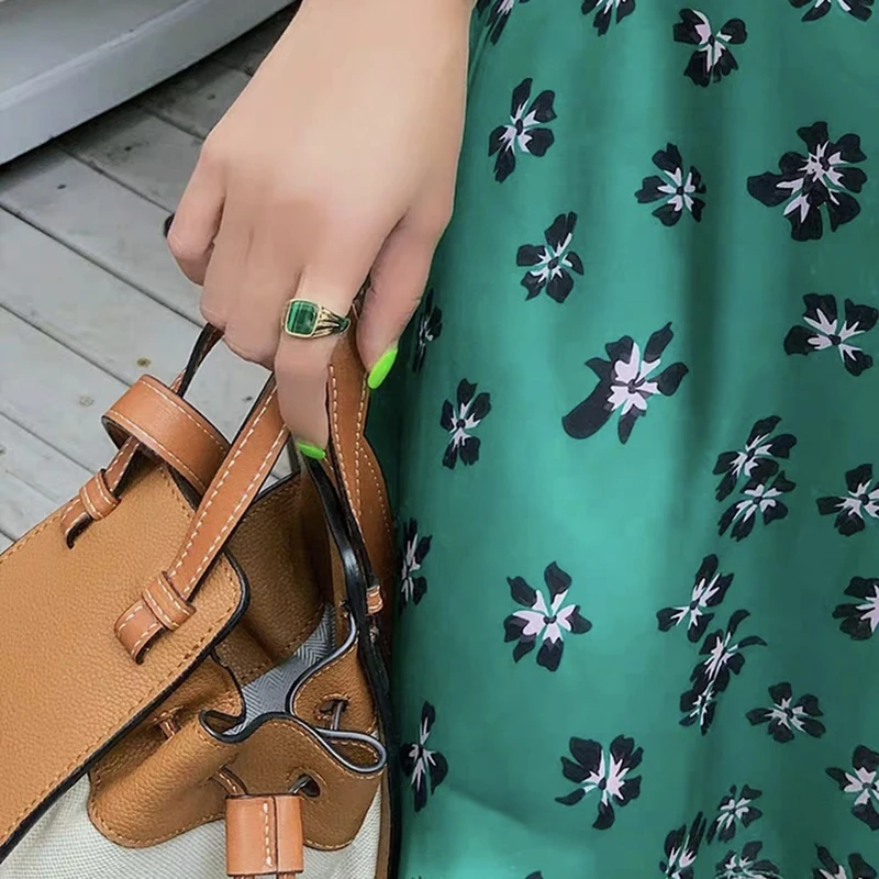 

Brass With 18 K Gold Natural Malachite Solid Rings Punk Designer T show Club Cocktail Party Ins Rare Elegance Japan Korean