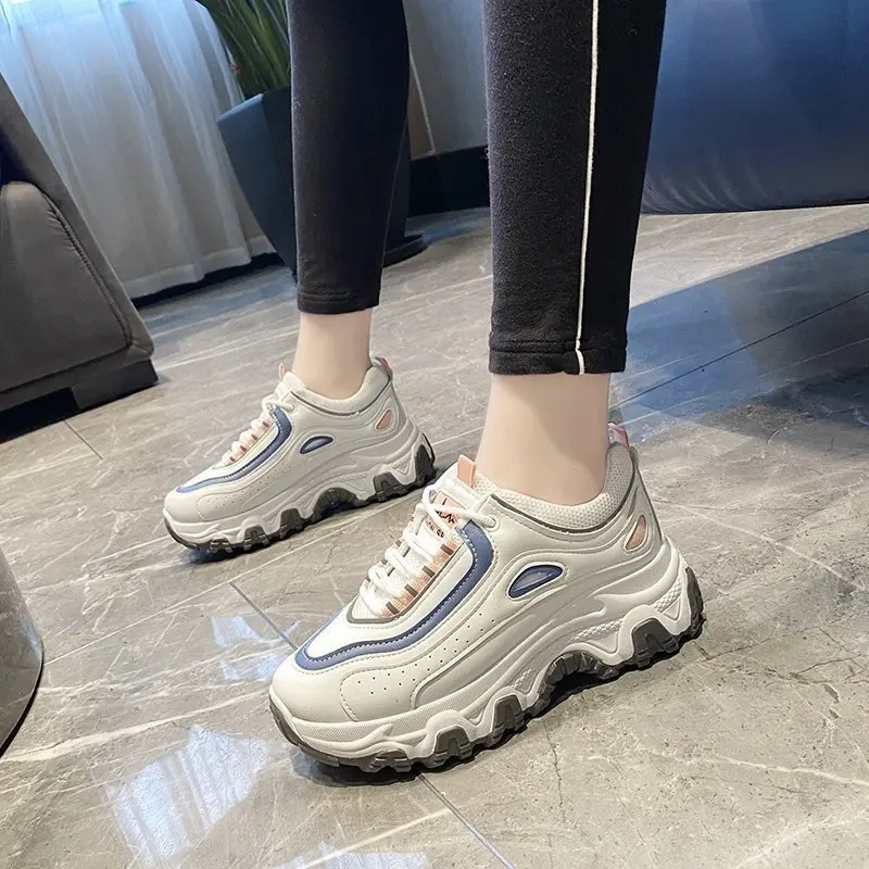 

Fashion Women Travel Shoes for Women 2021 Spring New Lace Up PU Leather Sneaker Female Casual Platform Running Shoe Woman