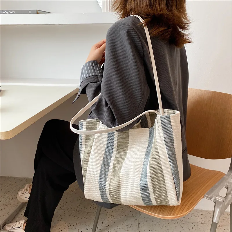 

Fashion Large Capacity Canvas Tote Bag New Women's Trendy Shoulder Bag Simple Casual Underarm Big Satchel Ladies Shopping Bag