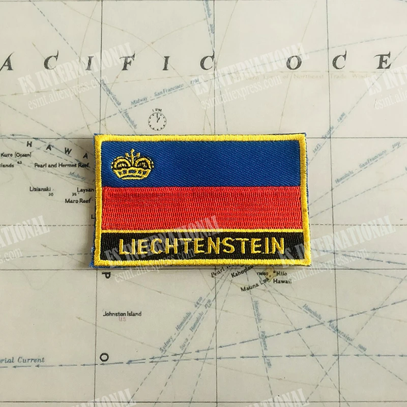 Значки с национальным флагом Лихтенштейна нашивки на руку вышивкой и заколка