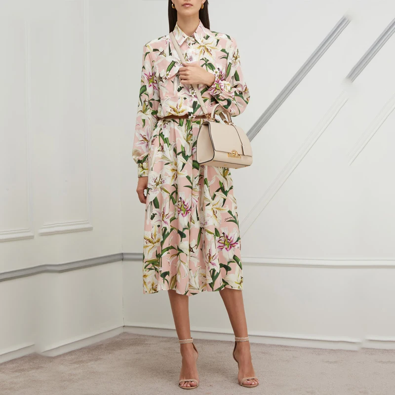 Женское модельное дизайнерское платье миди с цветочным принтом элегантные
