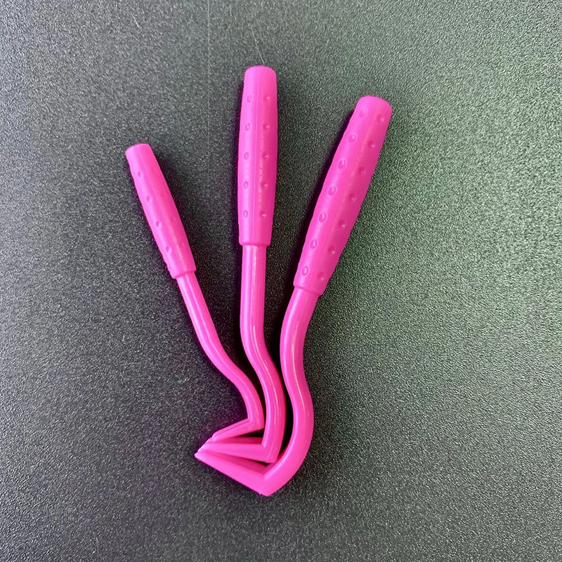 

3PCS Pet Flea Remover Tool Plastic Scratching Hook Remover Pet Cat Dog Grooming Supplies Tick Removal Tool Tweezers Comb 3 Size