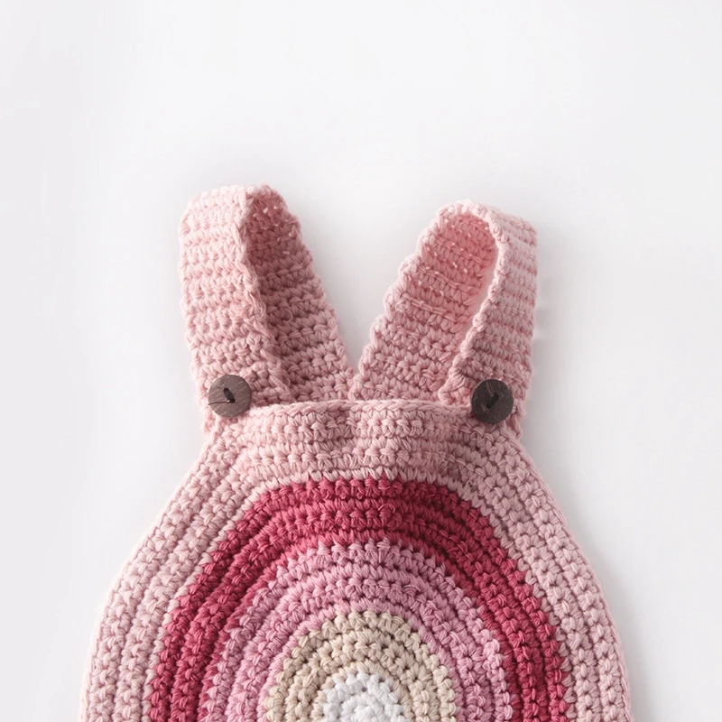 Милый детский трикотажный комбинезон |