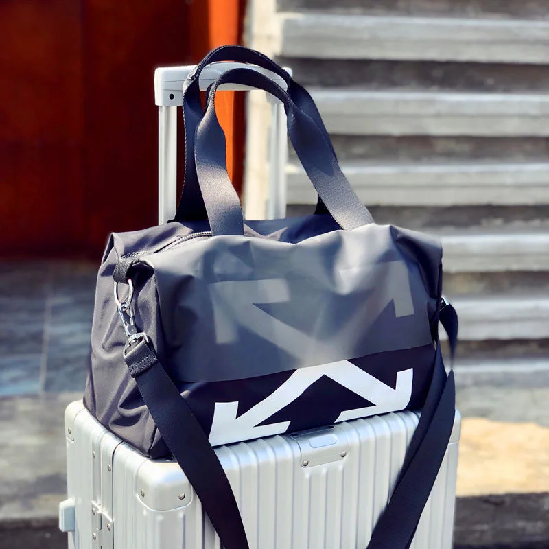 

Women Men Large Capacity Folding Duffle Bag Waterproof Shoulder Travel Bags Zipper Packing Luggage Bags Weekend Gym Bag Female