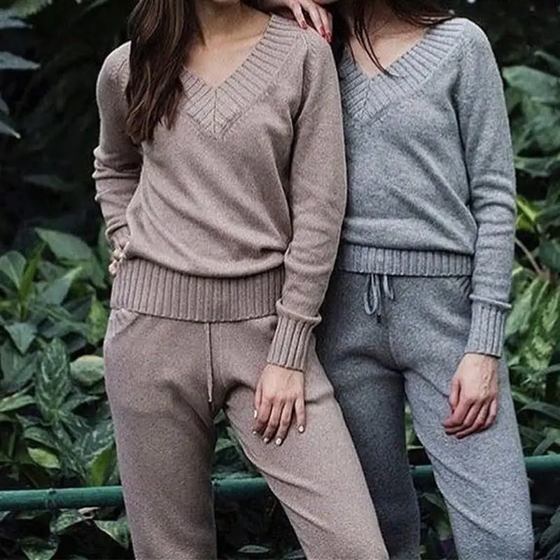 Женский вязаный простой свитер с v образным вырезом комплекты карманами Осенний