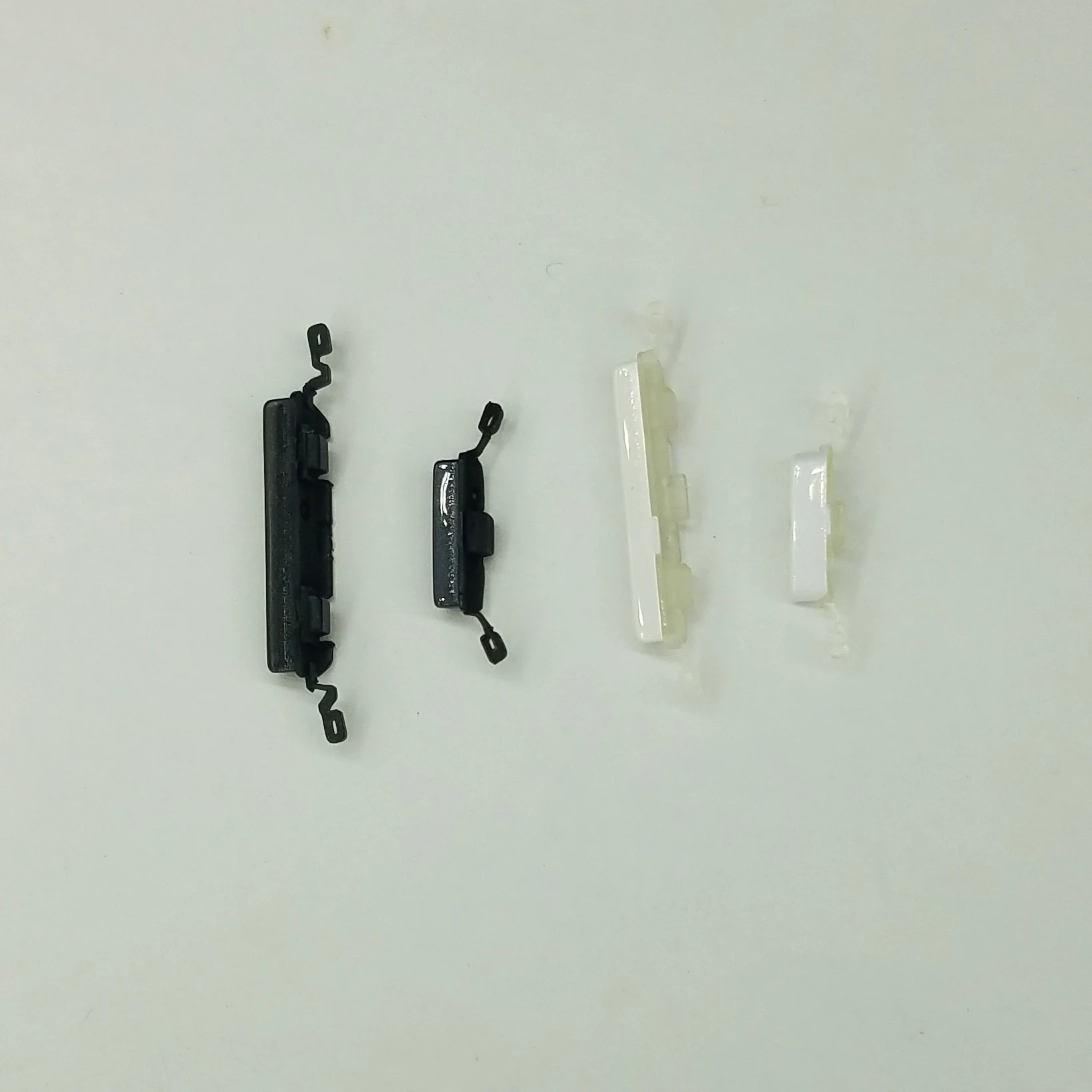 Оригинальный Корпус для телефона Samsung Galaxy Ace 3 S7270 S7272, новая кнопка включения и выключения громкости, белый и черный цвета Оригинальный Корпус для телефона Samsung Galaxy Ace 3 S7270 S7272, новая кнопка включения и выключения громкости, белый и черный цвета