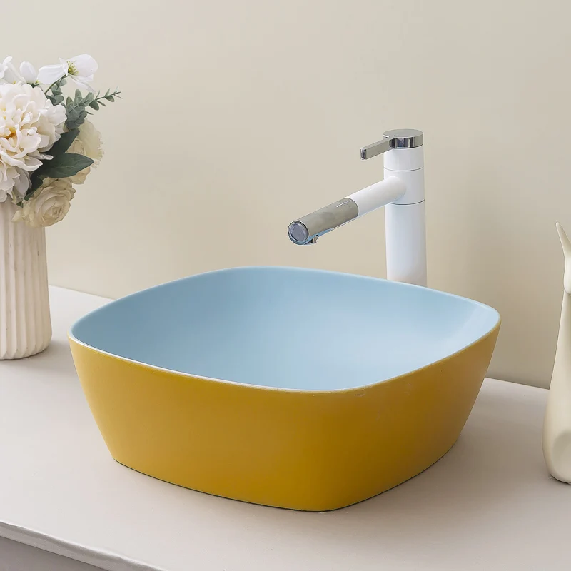 Керамическая раковина над стойкой прямоугольная в скандинавском стиле для