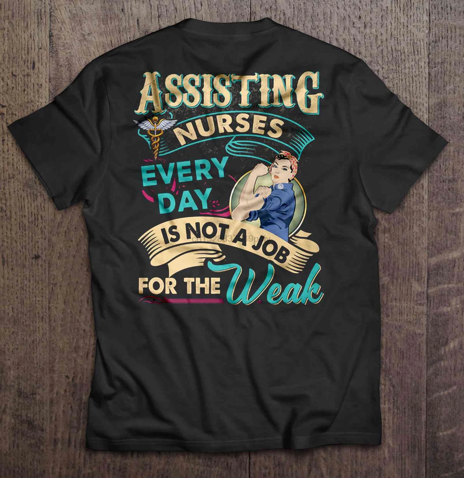 Помощь медсестрам каждый день не является работой для слабой версии 2 футболки |