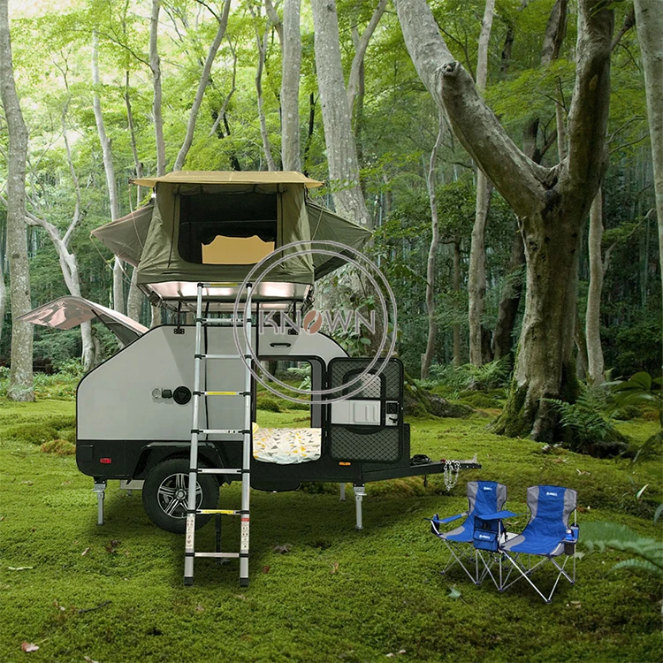 Внедорожный кемпер трейлер караван дорожный Трейлер с курицей и гостиной |