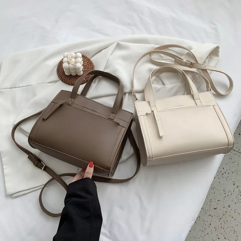 

Сумка-мессенджер Женская однотонная, модный саквояж на плечо большой вместимости в повседневном стиле, универсальный тоут, 2020