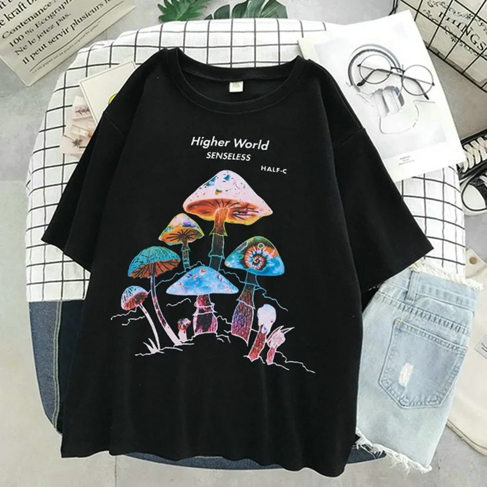 

Harajuku Colorful Mushroom Print T-shirt Street casual Streetwear 2021 Female Mens Fashion TopsHarajuku Casual Pullover T-shirt