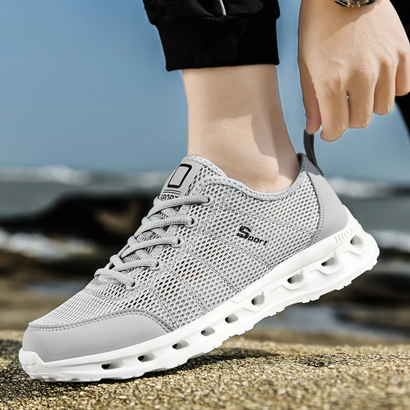 

Classics Men Running Shoes Outdoor Casual Shoes Large Size Shoes 39-48 Men Shoes Bbreathable Mesh Men Fly Weave Shoes Zapatillas