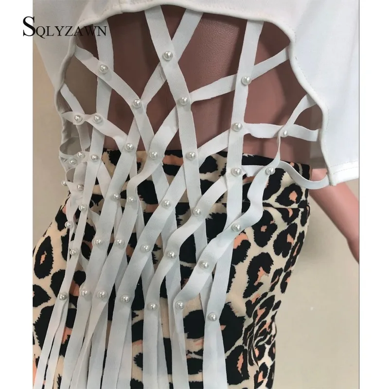 Женский костюм с коротким рукавом черный и белый из двух предметов топом