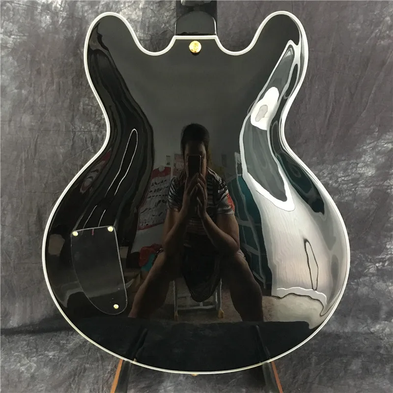 

High quality jazz electric guitar, top quality