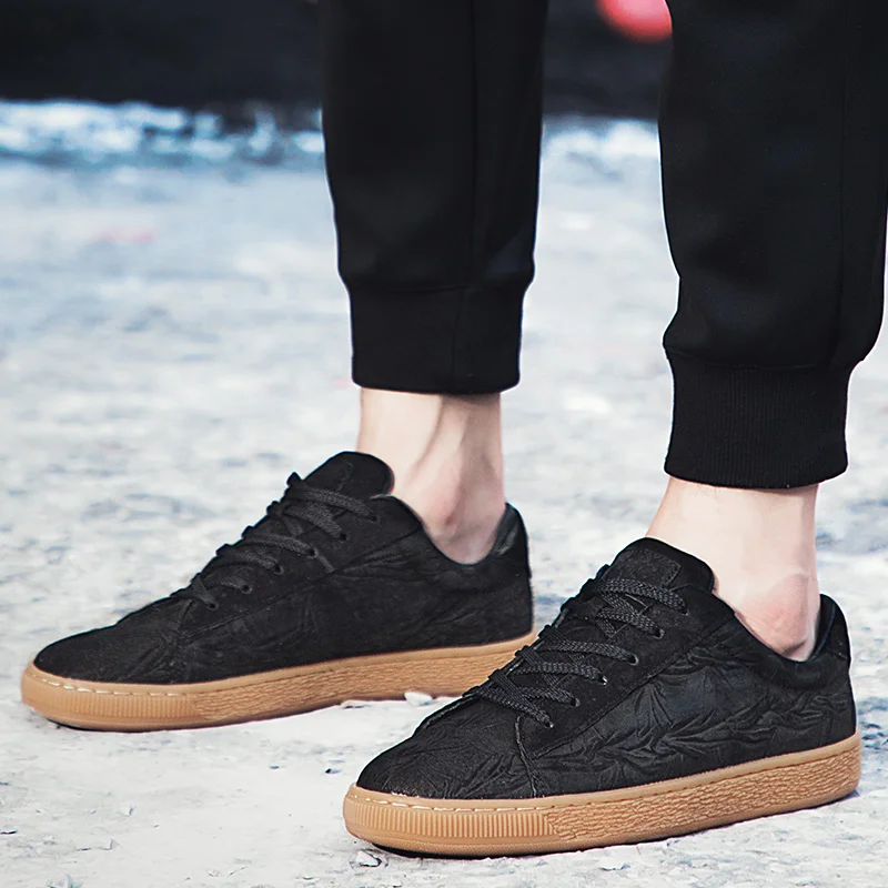 

Fashion Sneakers Men Genuine Leather Casual Shoes Men Lace Up New Fashion Sneakers Rubber Sole Non-slip Breathable Soft Flats