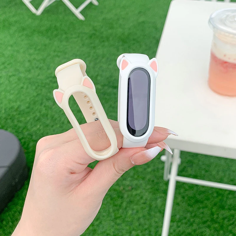 

Strap for Xiaomi Mi Band 6 5 4 3 Silicone Wristband Bracelet Replacement MiBand 6 5 Wrist TPU Cat Ear Strap for Xiaomi Band 4 5