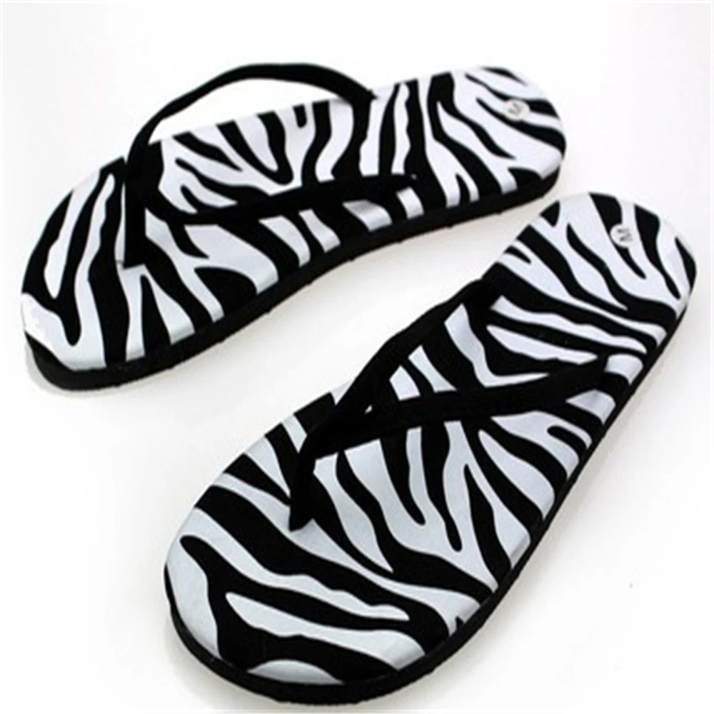 Женские ПУ модные на плоской подошве шлепанцы летний тренд полосы сандалии