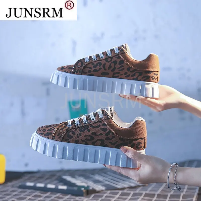 

2021 Women Sneakers New Fashion Leopard Print Women's Sports Shoes Outdoor Joggers Shoes for Women Lace-Up Thick Bottom Sneakers