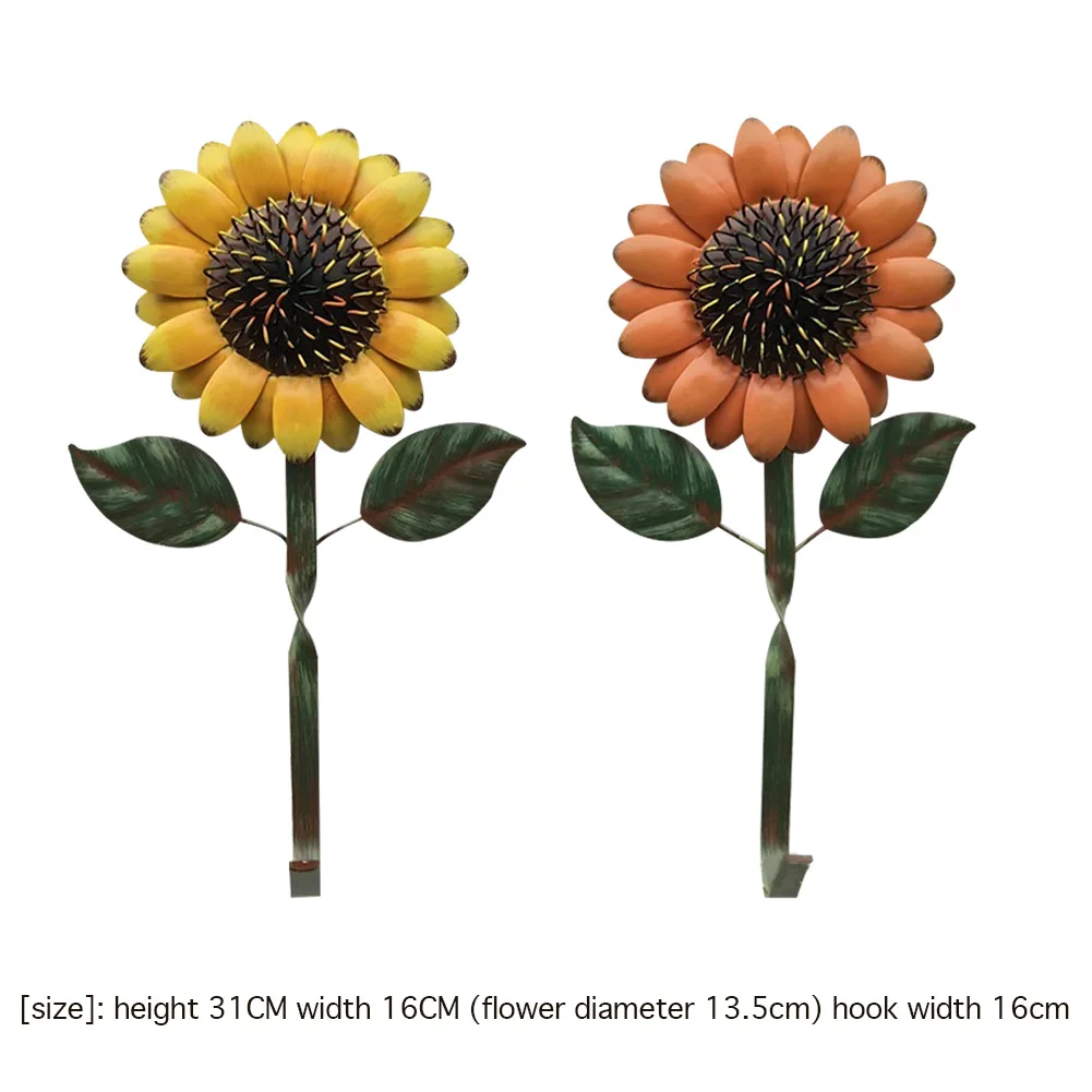 

Wrought Iron Sunflower Metal Hook Art Hanging Pendant Background Wall Living Room Decor Vintage Ornament for Home Decoration