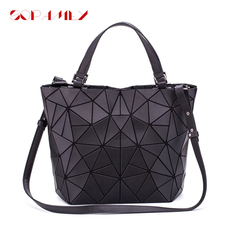 

New Women Bags Luminous Handbag Plain Folding Geometric Messenger Bag Female Tote Casual Hologram Women Shoulder Bags Bao Bag