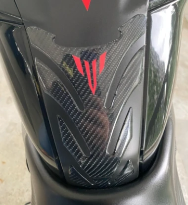 Накладка на бак декоративная Защитная крышка из углеродного волокна для