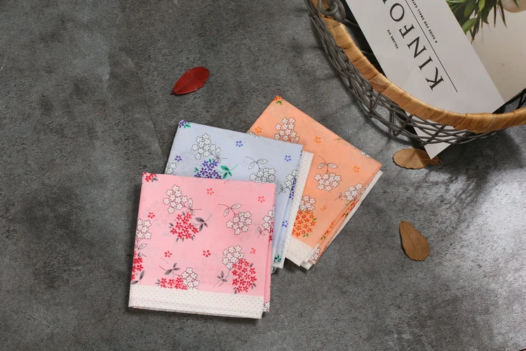 Handkerchiefs Women Kawaii Simple Classic Pocket Square Floral Printed Elegant Vintage Leisure Fashion Womens Chic New Females