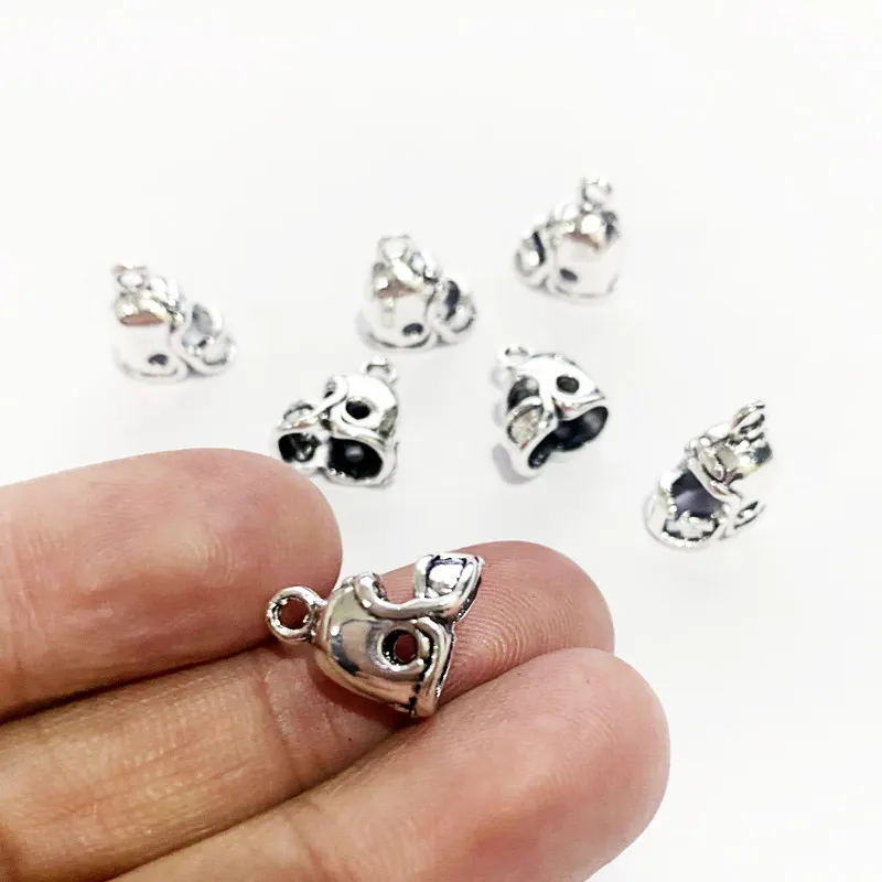 

10pcs 13x11mm Pendants American Football Helmet Charm Football Helmet Pendants Football Helmet antique silver Color tone Jewelry