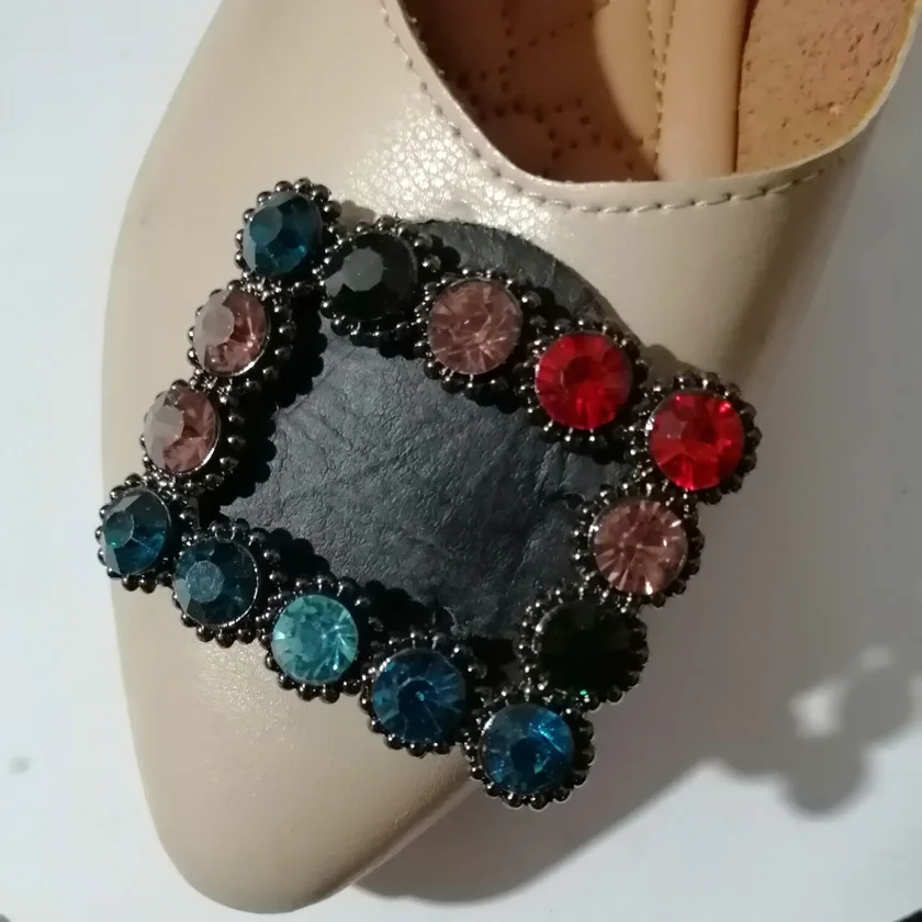 Аппликация из горного хрусталя на плоской подошве 2 шт./лот | Дом и сад