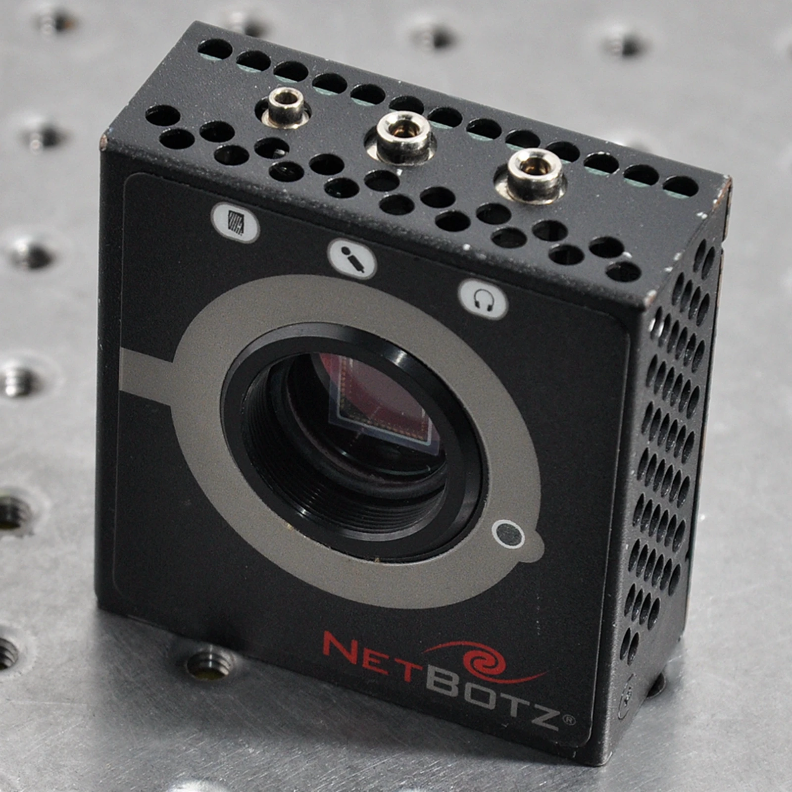

USA NETBOTZ Camera pod 120 full-motion camera