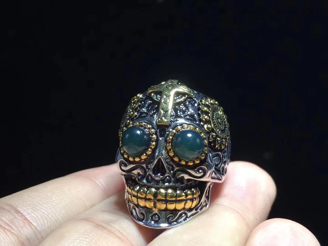 Подлинное кольцо синего янтаря мужское с черепом и изменяемым размером
