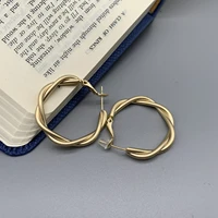gold polished round hoop earrings