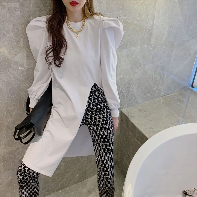 

XITAO Irregular Split White Blouse Women Clothes 2021 Spring New Pleated Pullover Full Sleeve Casual Match All Shirt Top ZY5818