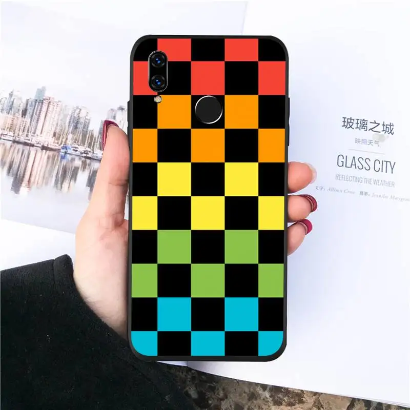 

Checkerboard Checkered Phone Case For Huawei Y5 Y6 II Y7 Y9 PRIME 2018 2019 NOVA3E P20 PRO P10 Honor 10