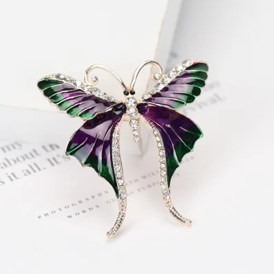 Gold Color Women Gifts Butterfly Rhinestone Breast pin Accessories Mix Jewelry Painted Aooly Brooch Garments | Украшения и